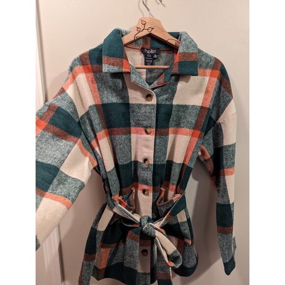 Papillon Checkered Shacket with Belt Tie - Picture 6 of 8